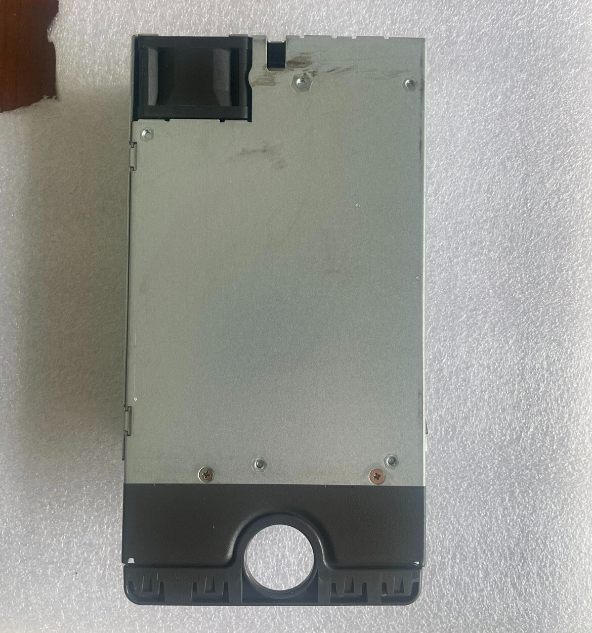 1x Fuente de alimentación original Cisco PWR-C6-1KWAC usada para switches C9200 | Fedex P1