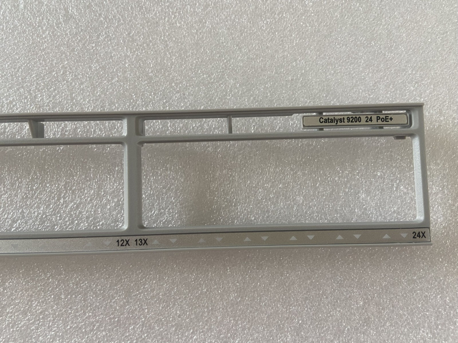 Cisco Catalyst C9200-24P-E 9200-24P-A Bezel Faceplate for Replacement