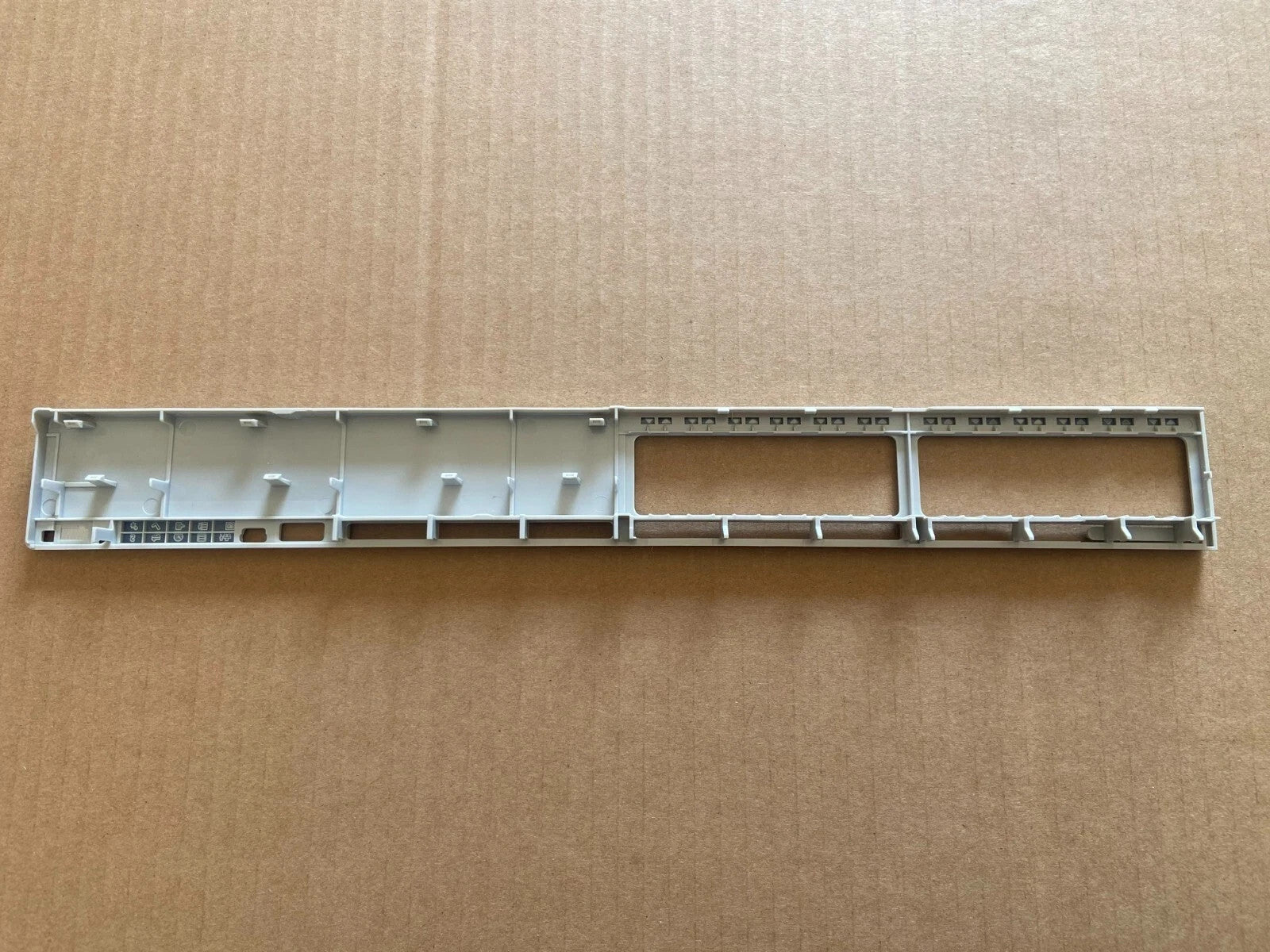 Cisco Catalyst C9300-24P-E C930024PA Faceplate for Replacement