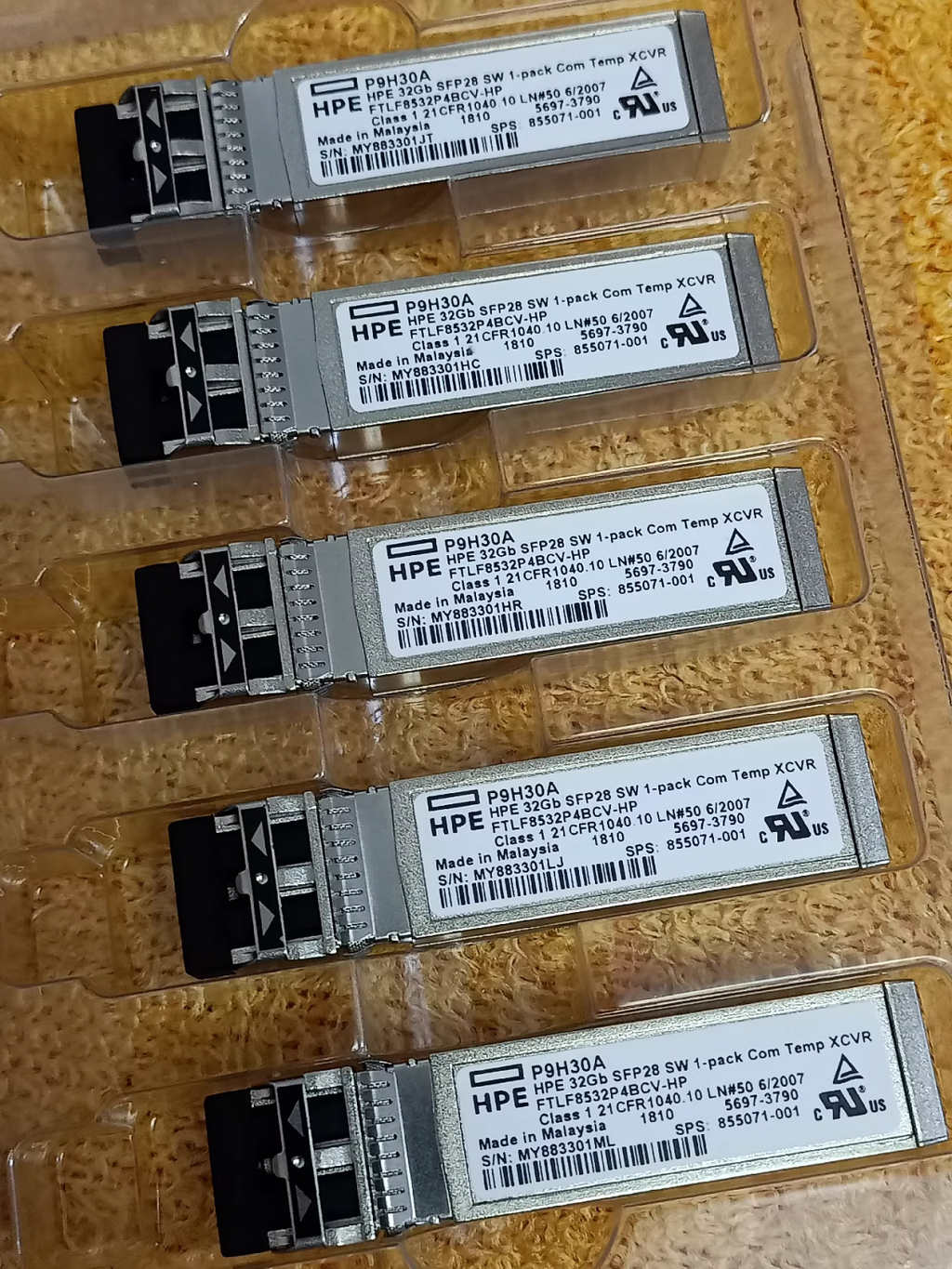 1pcs HPE P9H30A 32Gb SFP28 SW XCVR Transceiver FTLF8532P4BCV-HP 855071-001
