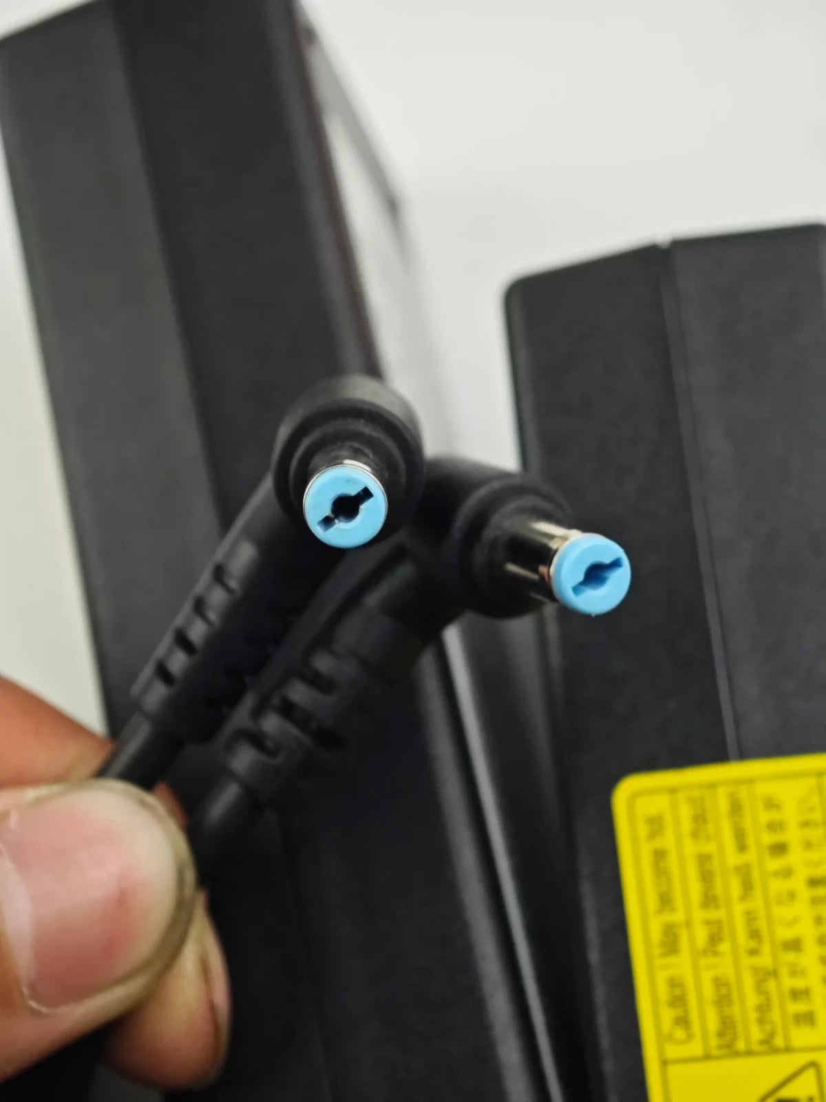 1 Stück 19V 4.74A Chicony A16-090P1A für Acer TravelMate P653 NS2352 90W Netzteil