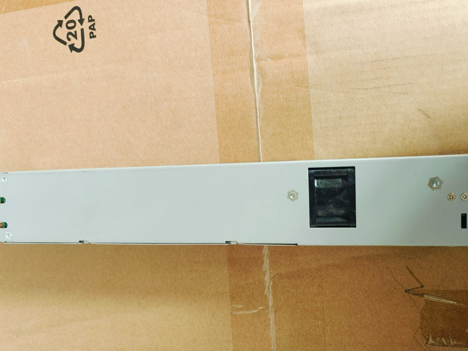 JUNIPER JPSU-400W-AC SRX1500 MÓDULO DE FUENTE DE ALIMENTACIÓN DE CA DE 400W - Probado y en buen estado