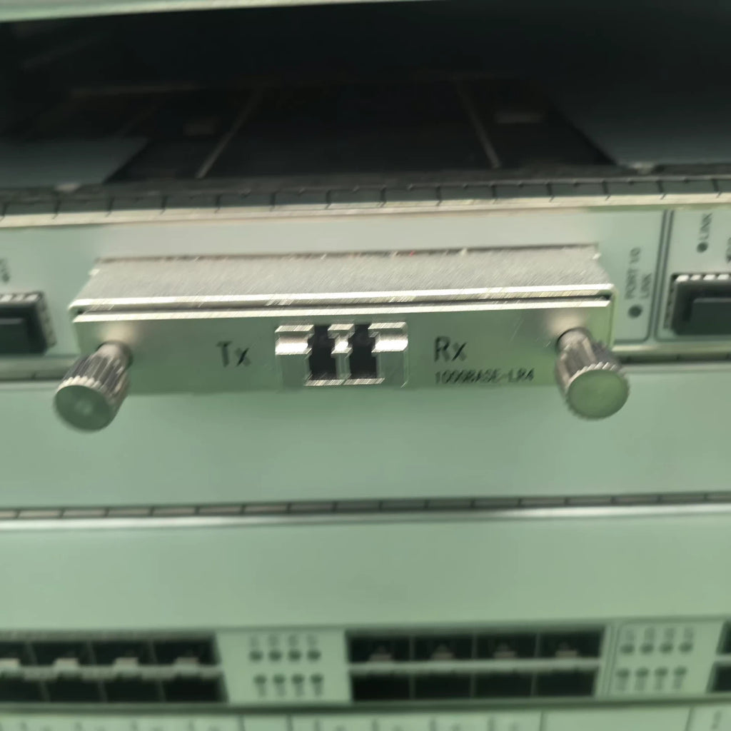 1pcs Juniper CFP-GEN2-100GBASE-LR4 740-047682 SMF 10km 1310nm 100G Transceiver