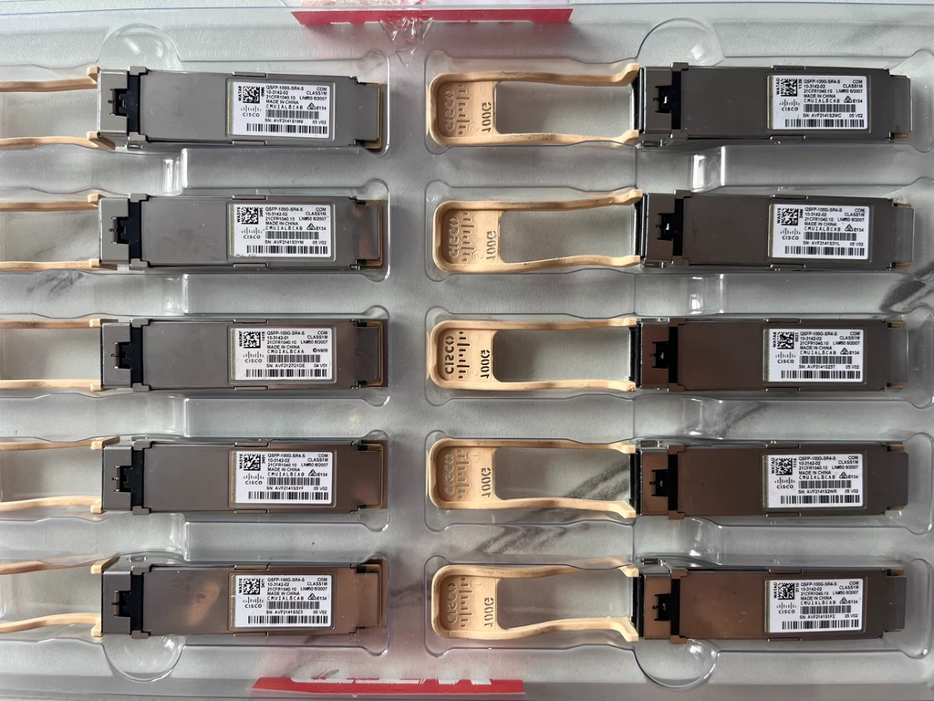 Lot of 2 Cisco QSFP-100G-SR4-S 10-3142-02/03 100G QSFP SR4 Transceiver Genuine