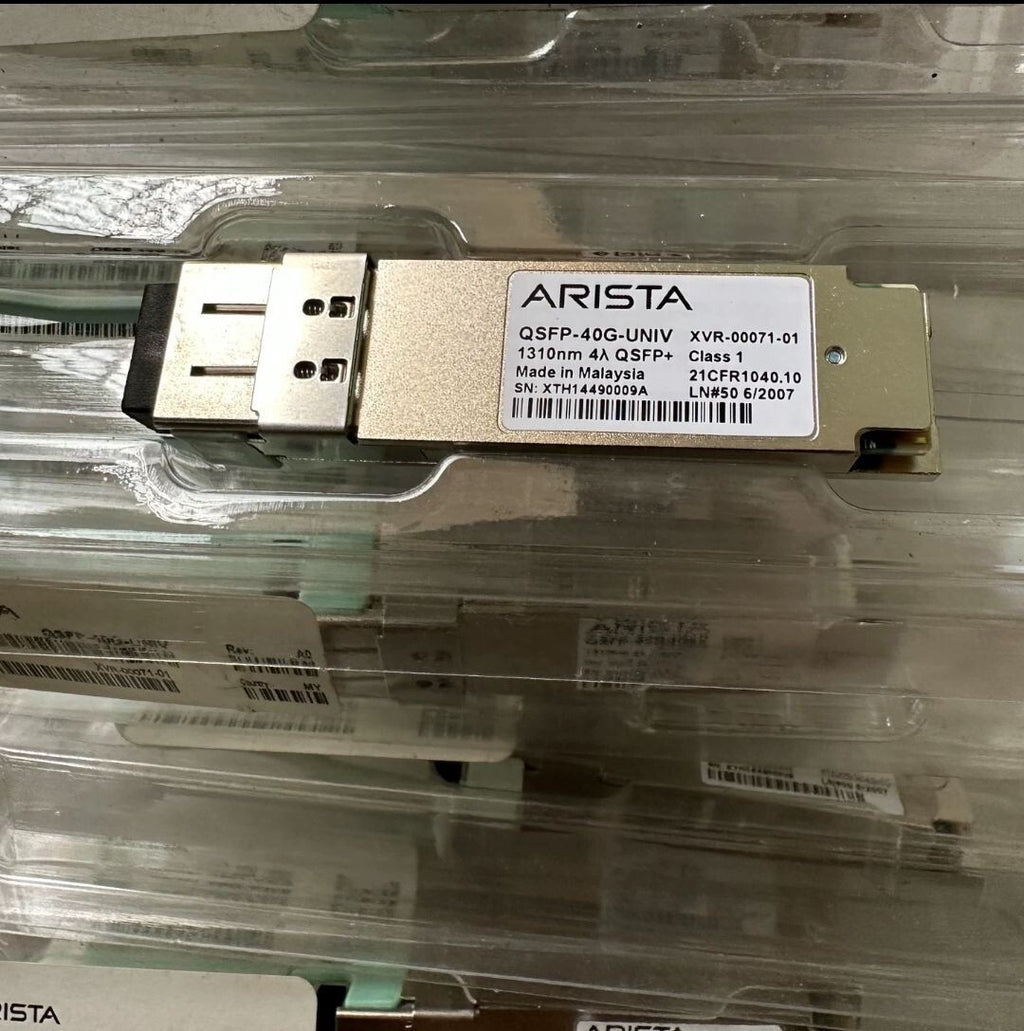 1pcs Arista QSFP-40G-UNIV XVR-00071-01 1310nm SMF LC QSFP+ 40Gbe Transceiver