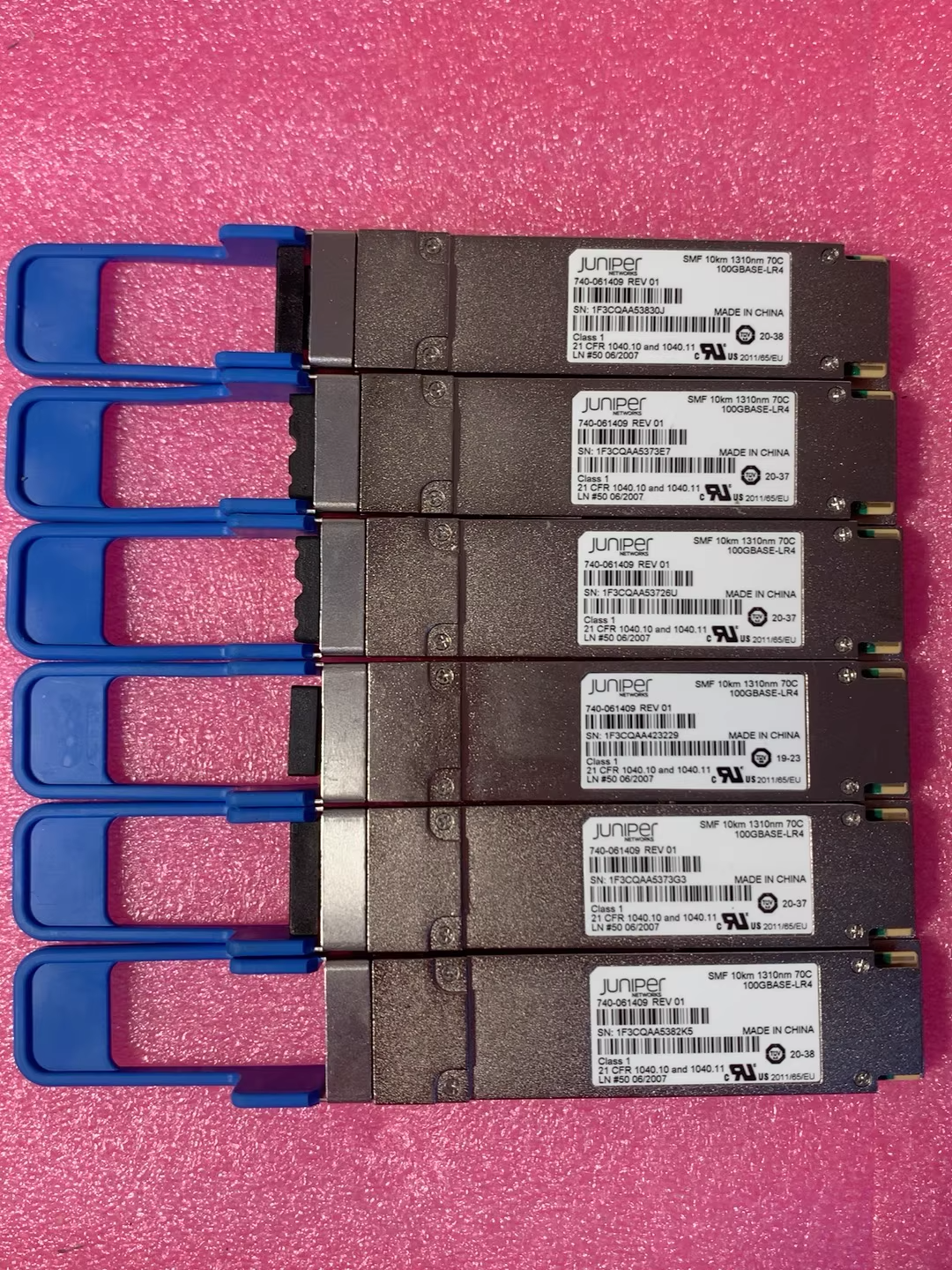 Juniper QSFP-100GBASE-LR4 10KM 1310nm SMF 70C Transceiver module 740-061409
