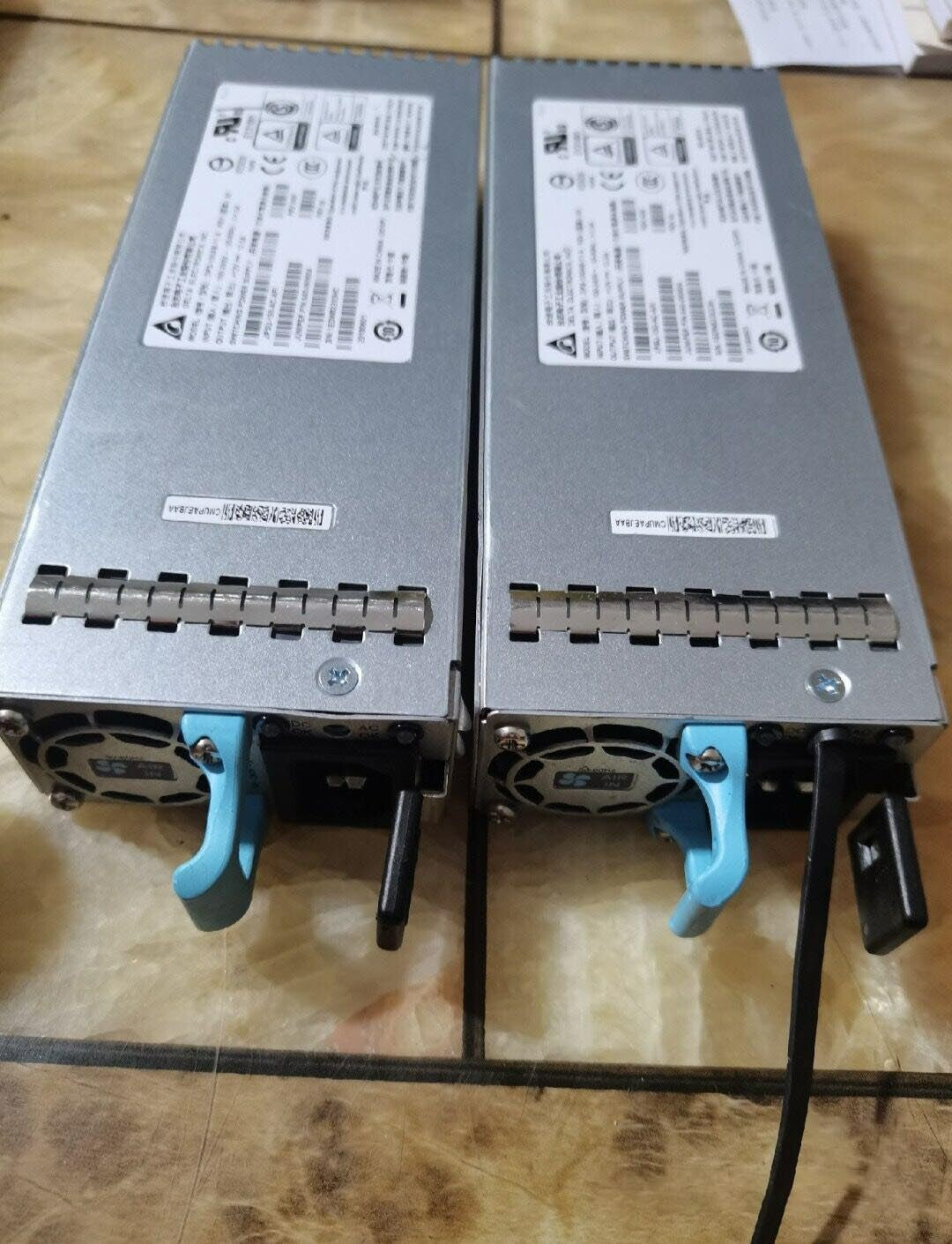 1 unidad Juniper JPSU-150-AC-AFI Fuente de alimentación de CA 640-060604 para EX4100 3400 Probada
