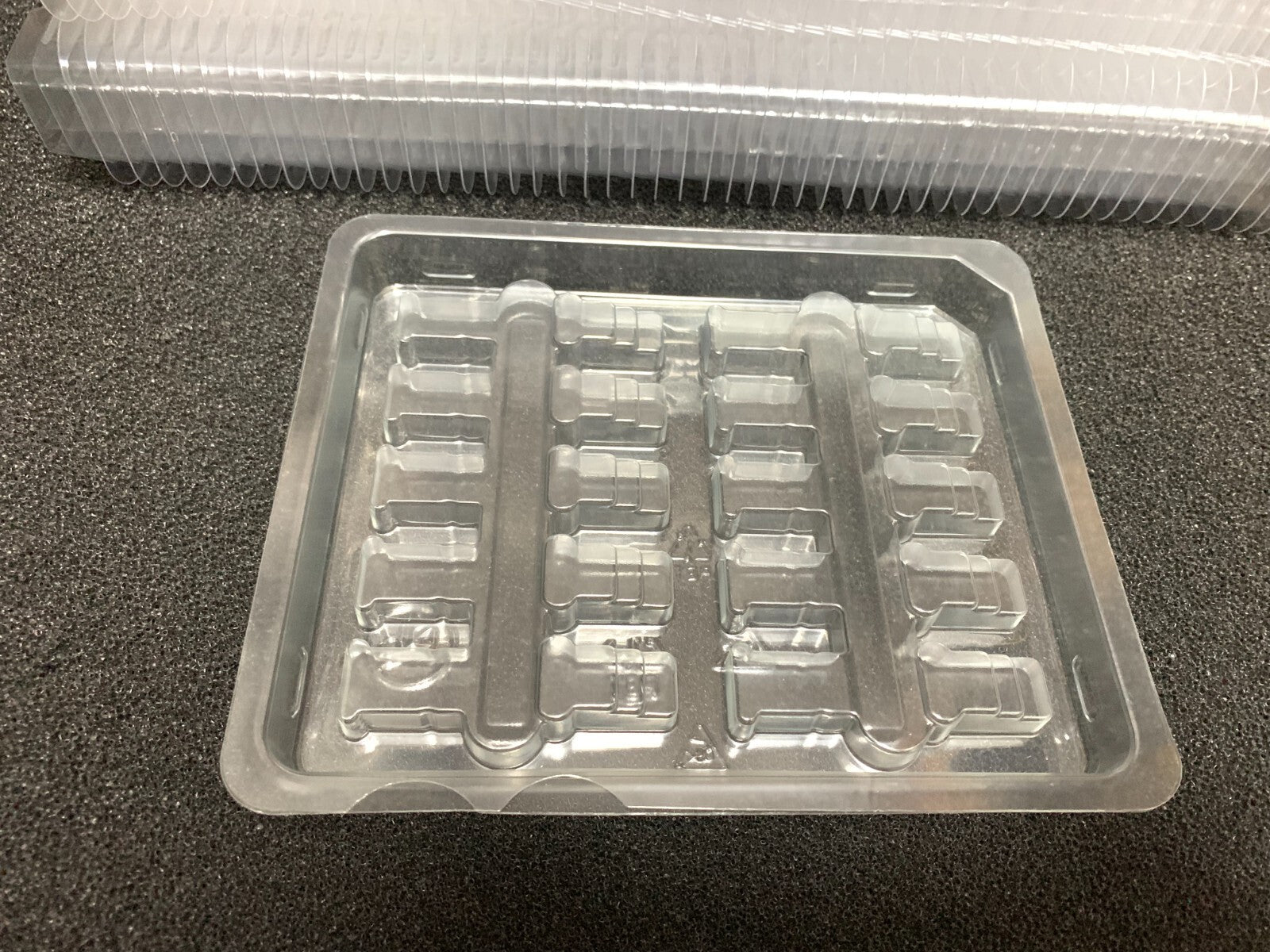 Lot of  20 SFP/SFP+ Transceiver Clamshell Blister Pack Storage Case for 10 Slots
