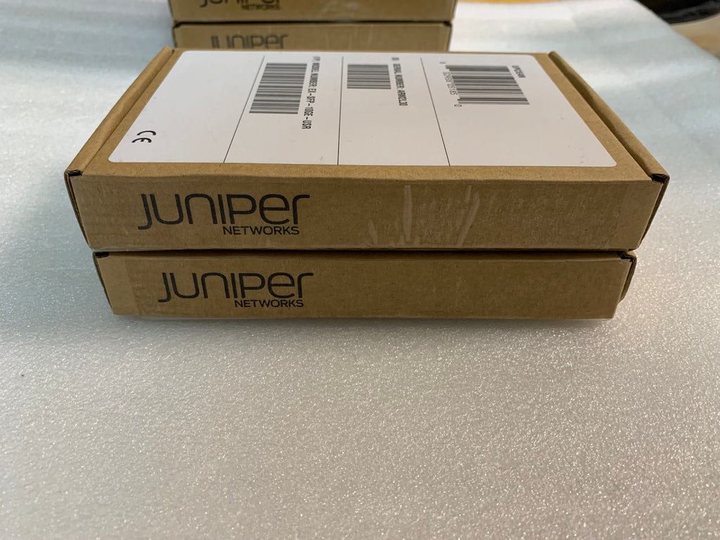 2 unidades Transceptor SFP+ Juniper Original 10GB SR 740-030658 Óptico FINISAR FTLX8570D3BCL-J1
