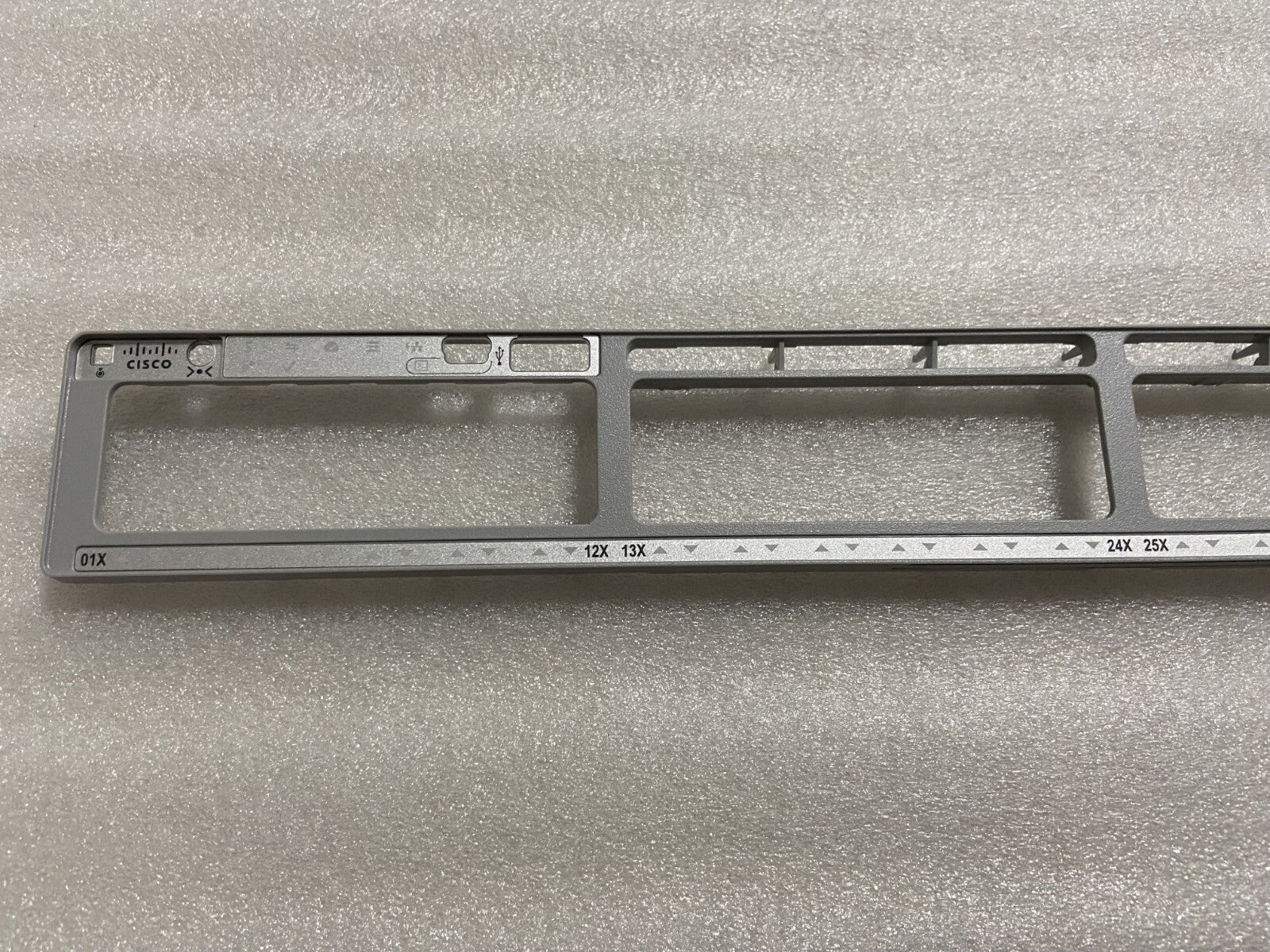 Cisco Catalyst C9300L-48T-4G-E or 4G-A PoE 4X1G Faceplate for Replacement