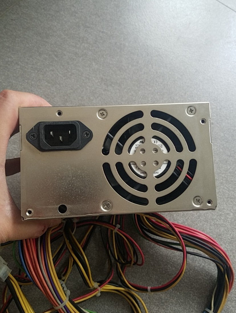 Fuente de alimentación Zippy HP2-6460P 460W para estación de trabajo médica en torre original