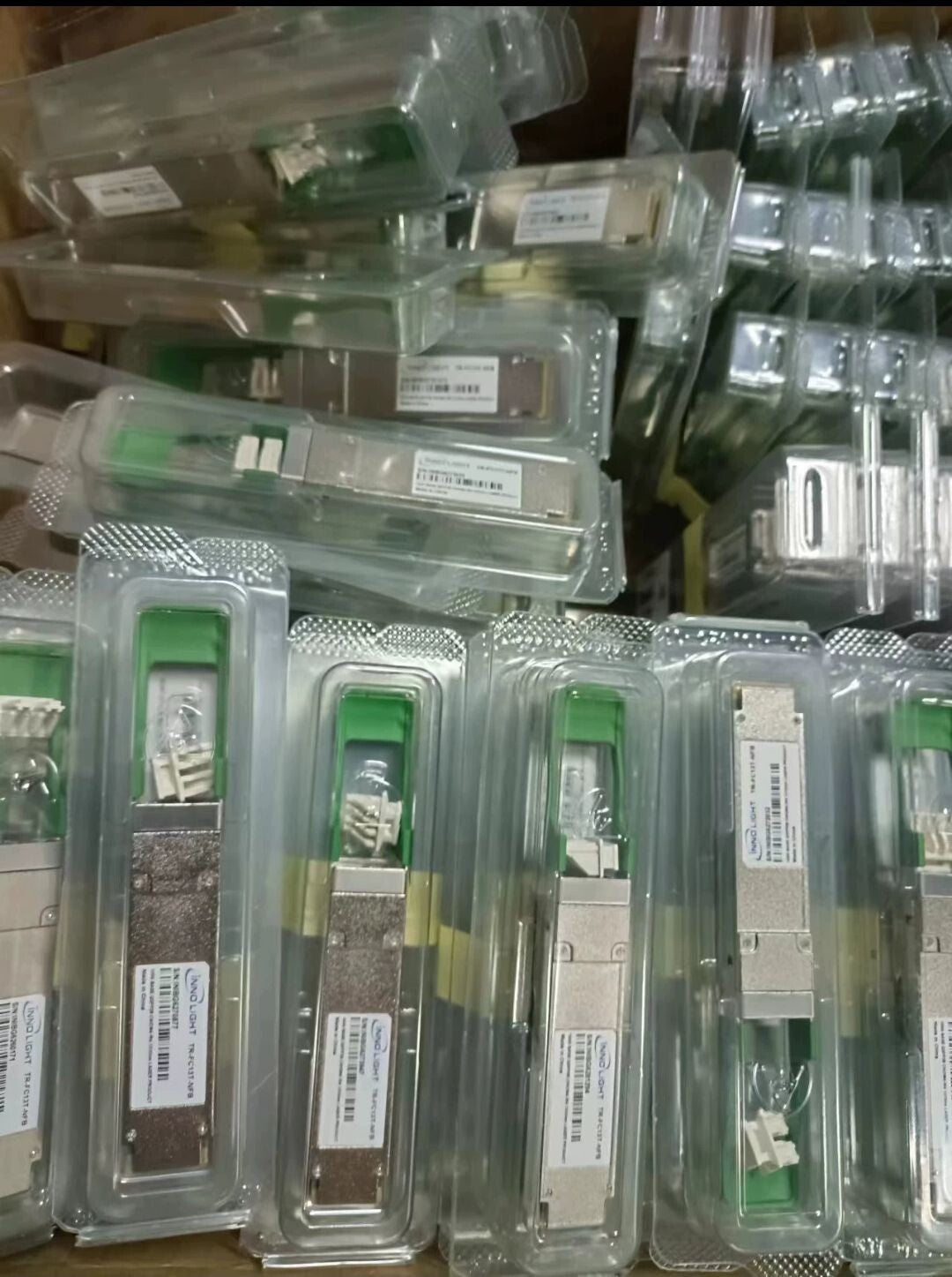 1pcs INNOLIGHT TR-FC13T-NFB 100Gb QSFP28 CWDM4 IR4 1310nm 2km Transceiver Module