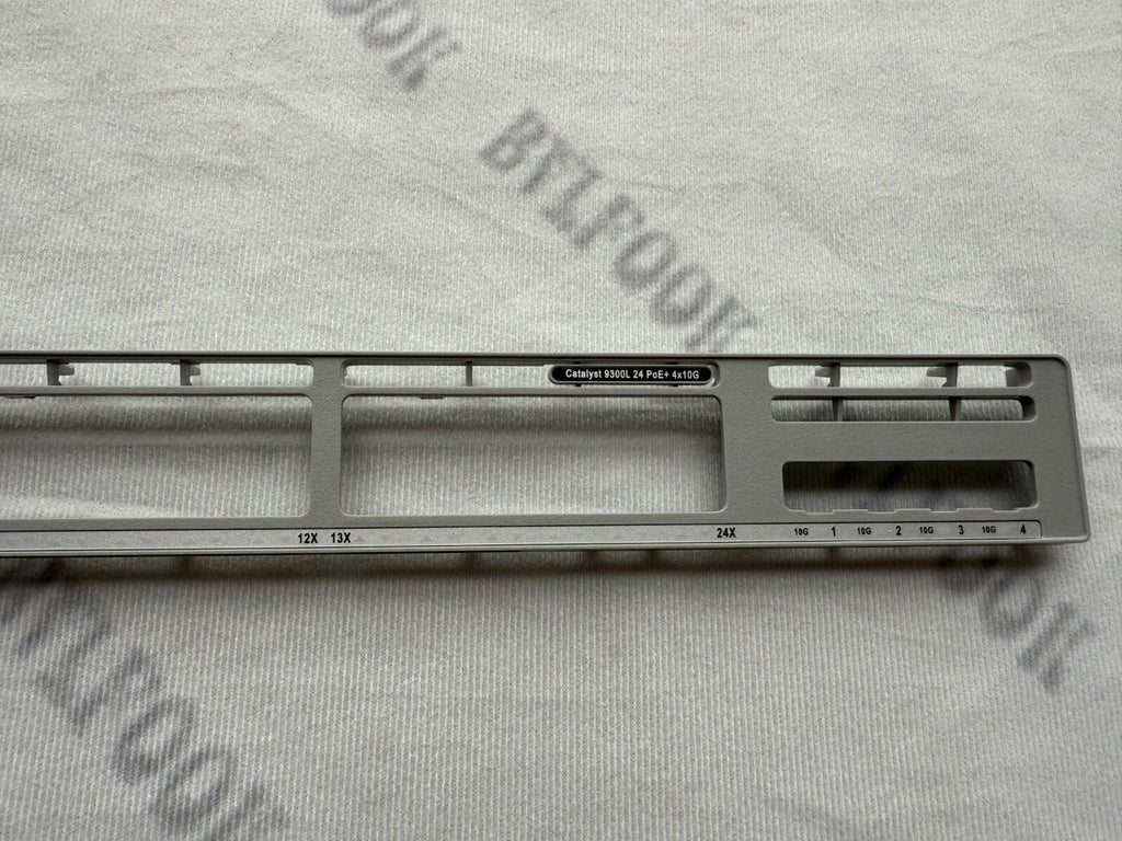 Cisco Catalyst C9300L-24P-4X-E C9300L-24P-4X-A Placa frontal 4x10G para sustitución