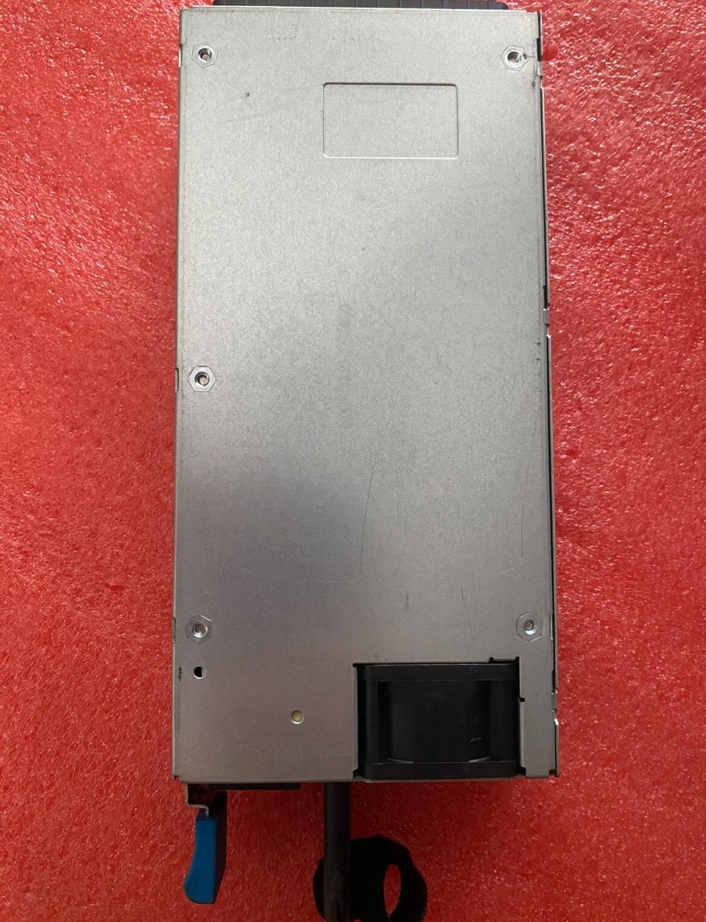 1 unidad de fuente de alimentación Cisco DS-CAC-650W-E V02, envío vía Fedex P1