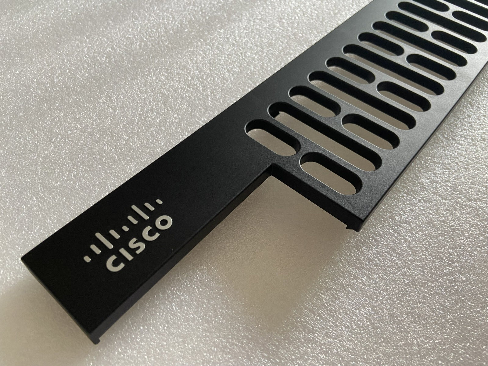 Cisco ISR4351/K9 Faceplate for Replacement = ACS-4350-BEZEL faceplate
