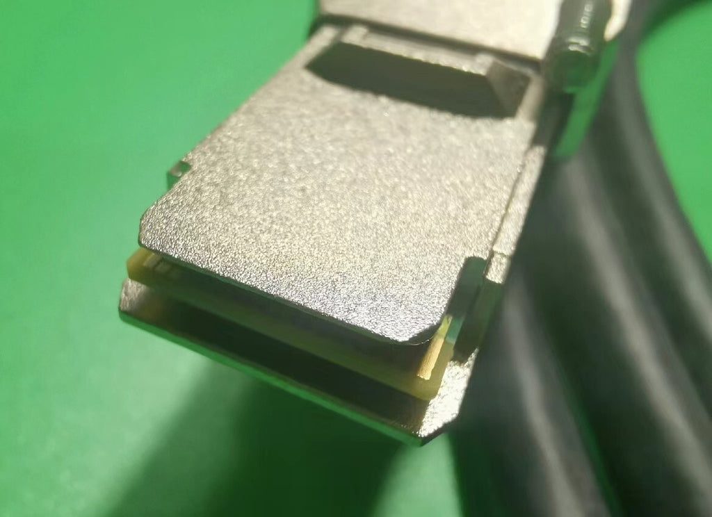 1 pc New Cisco STACK-T4-1M Stacking Cable for catalyst 9200L VIA Fedex P1