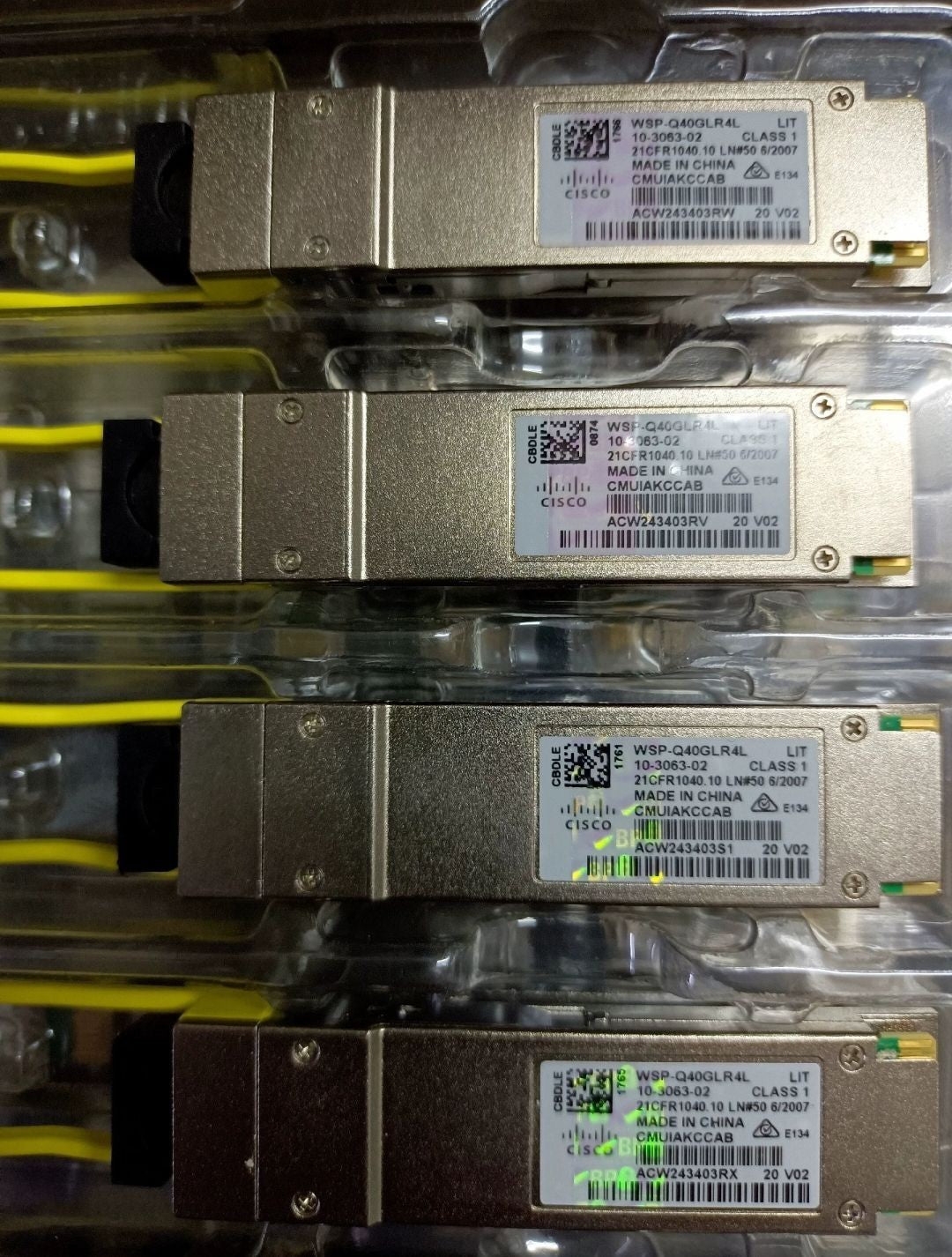 4PCS Genuine Cisco 10-3063-02 WSP-Q40GLR4L 40GBASE LR4 1310NM SMF Transceiver