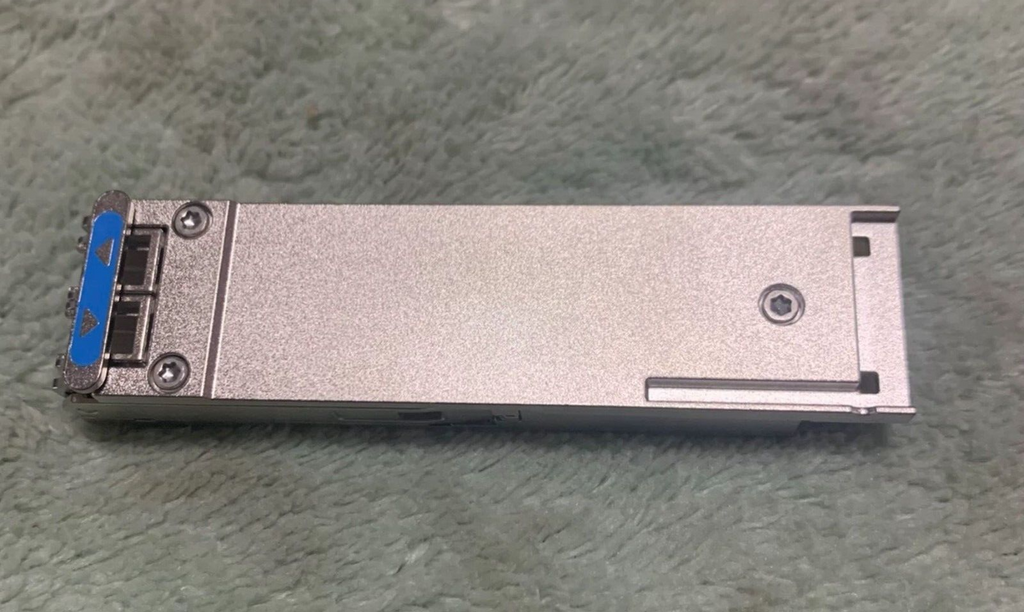 1pcs Juniper QSFPP-40GBASE-LR4 740-043308 40G QSFP+ LR4 10km SMF Transceiver
