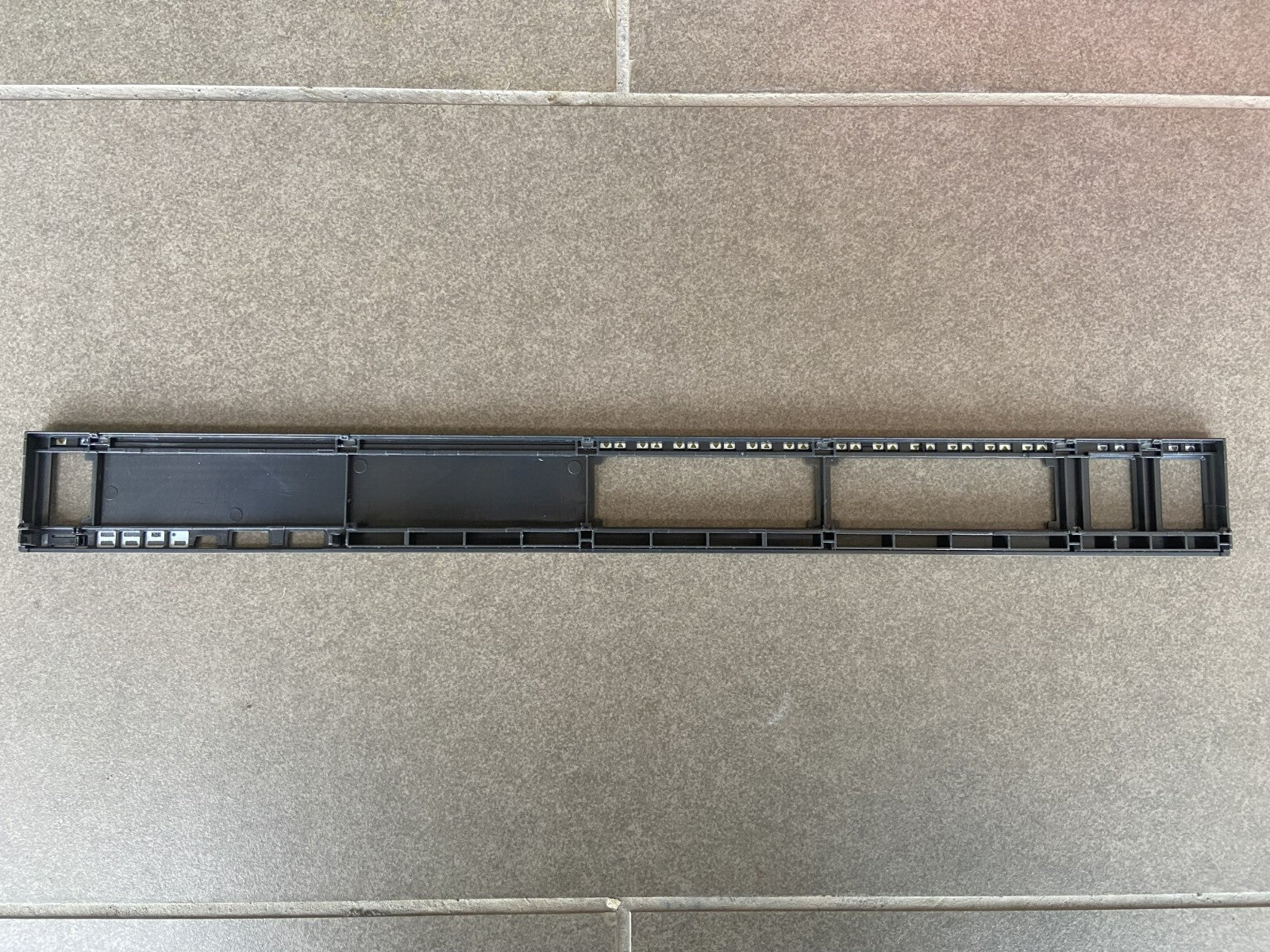 Cisco Catalyst WS-C2960XR-24TS-I  1G  UPLINK Faceplate for Replacement