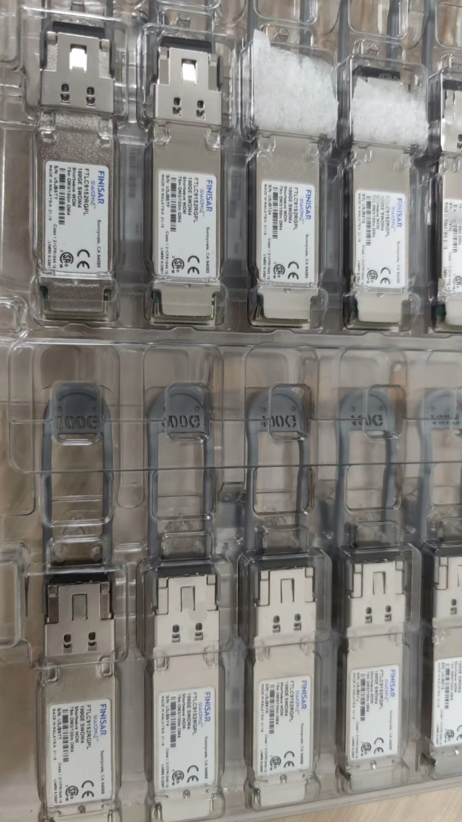 Finisar FTLC9152RGPL 100G 100m SWDM4 QSFP28 LC MMF Transceiver Module 1PCS