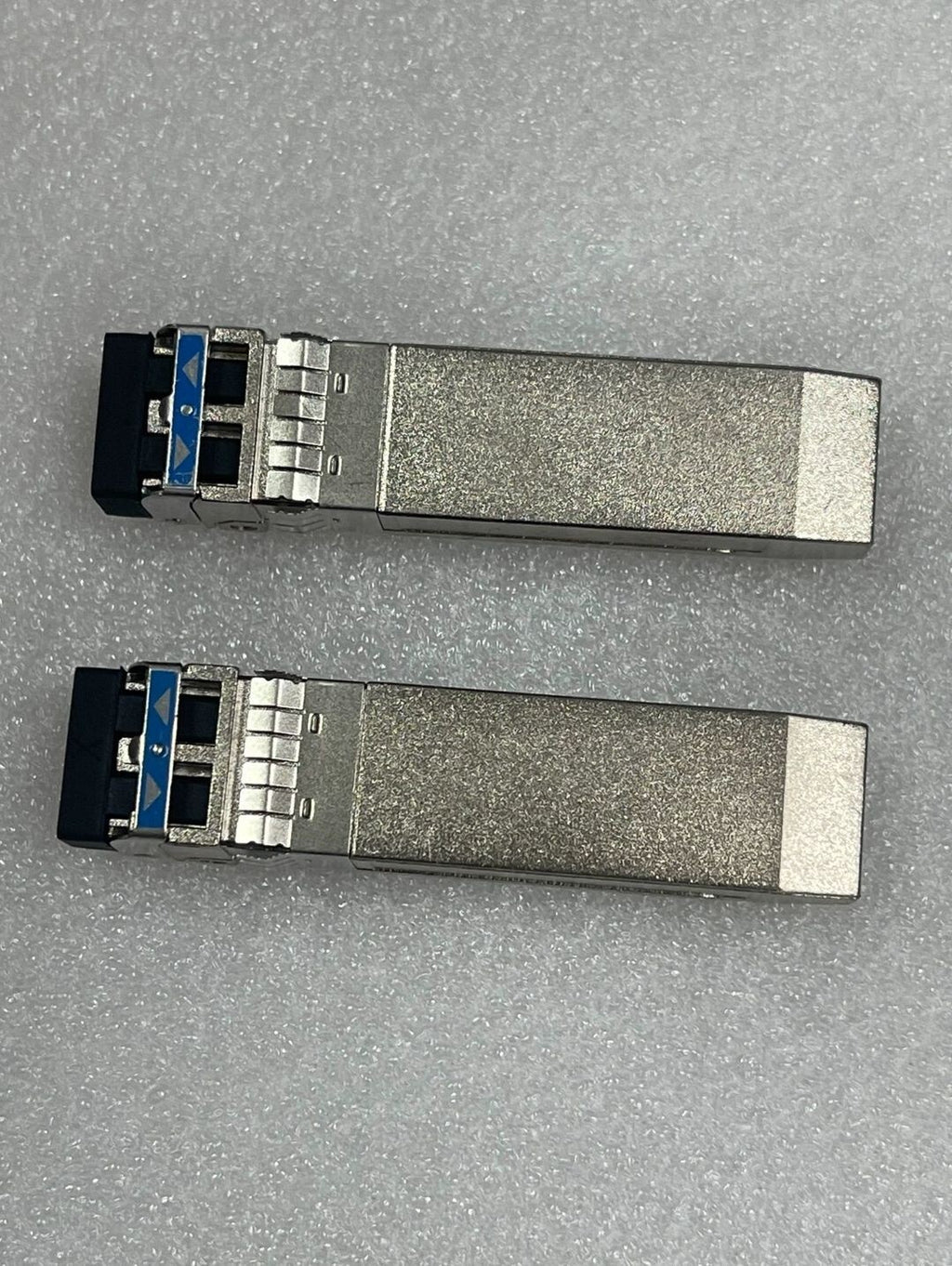 Lot of 2 Arista SFP-10G-LR 10GBASE-LR 1310nm SFP+ Fiber Transceiver XVR-00003-02