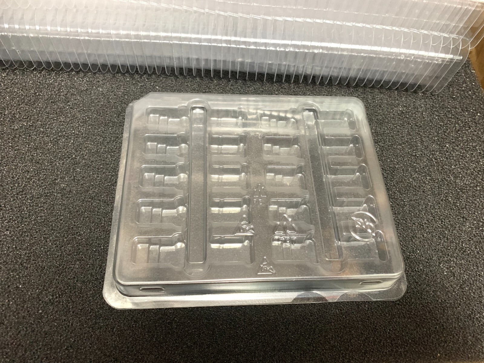 Lot of  20 SFP/SFP+ Transceiver Clamshell Blister Pack Storage Case for 10 Slots