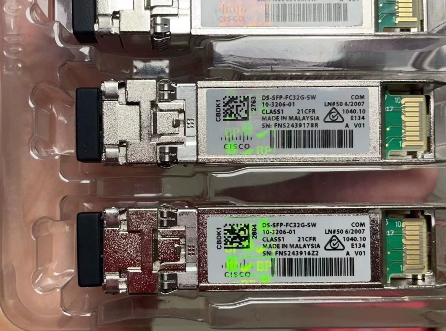 1pcs GENUINE CISCO DS-SFP-FC32G-SW SFP 10-3206-01 32Gbps Fiber Channel SW SFP+