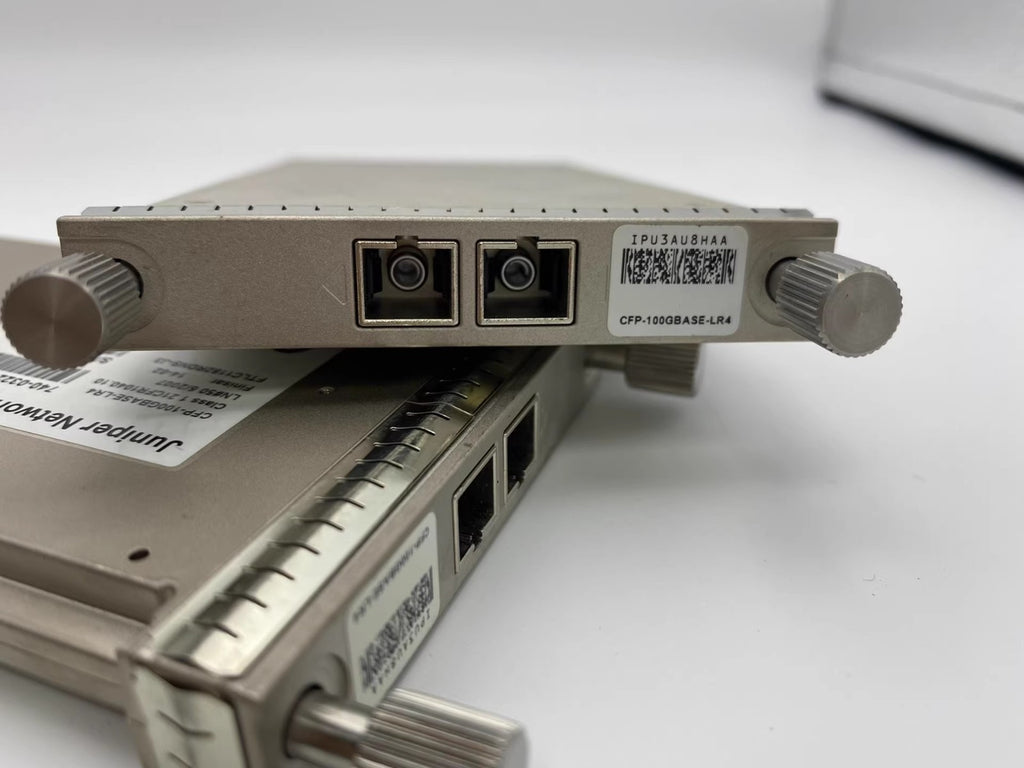 QTY 2 Juniper CFP-100GBASE-LR4 100Gb Single Transceiver 10km Module 740-032210