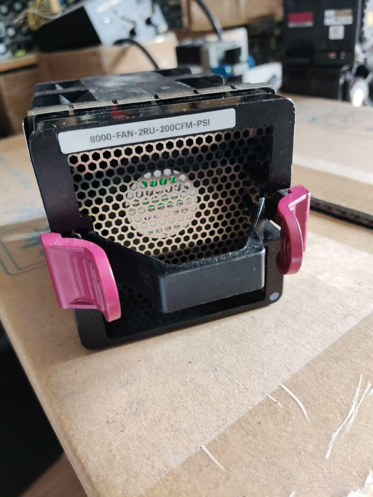 Cisco 8000-FAN-2RU-200CFM0PSI = 8000 2RU Fan Tested