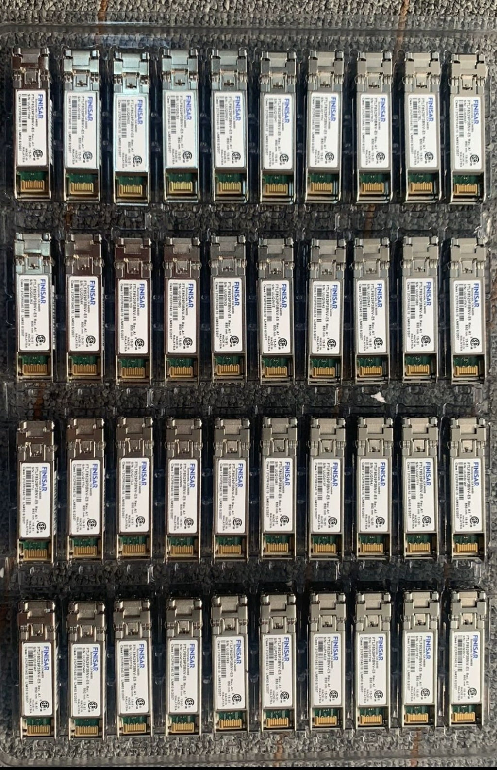 2pcs Finisar FTLF8529P3BNV-E5 16Gb SFP+ 100m SW Fiber Channel 019-078-042 Module