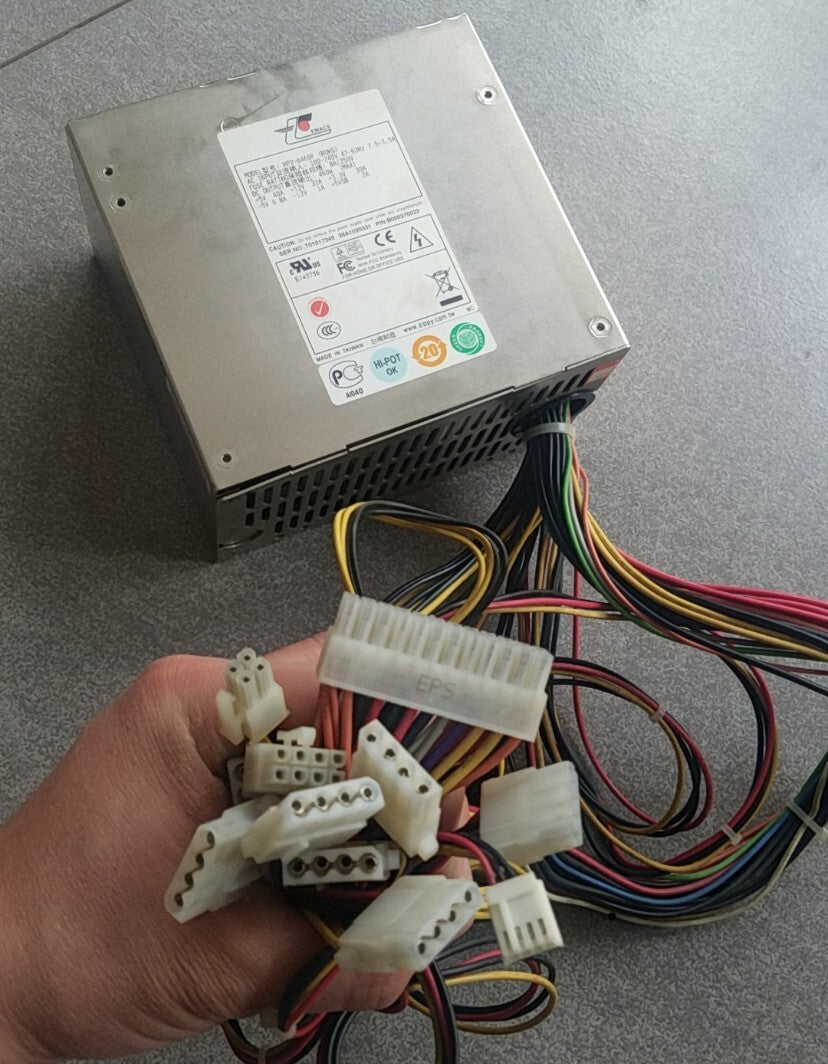 Fuente de alimentación Zippy HP2-6460P 460W para estación de trabajo médica en torre original