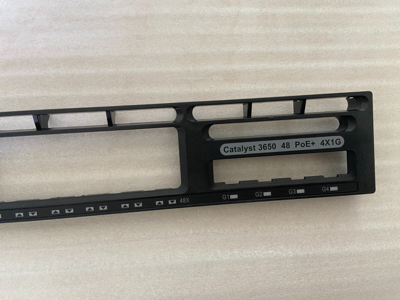 Nuevo estilo Cisco WS-C3650-48FS 48 4x1G Placa frontal para reemplazo