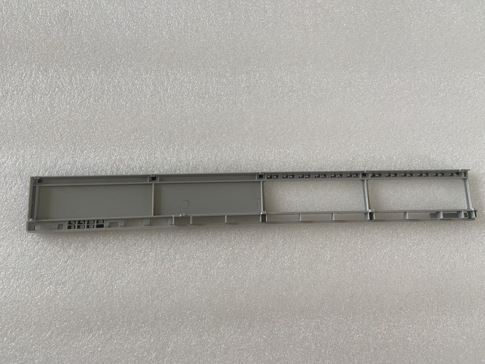 Cisco Catalyst C9200-24T-E 9200-24T-A Bezel Faceplate for Replacement