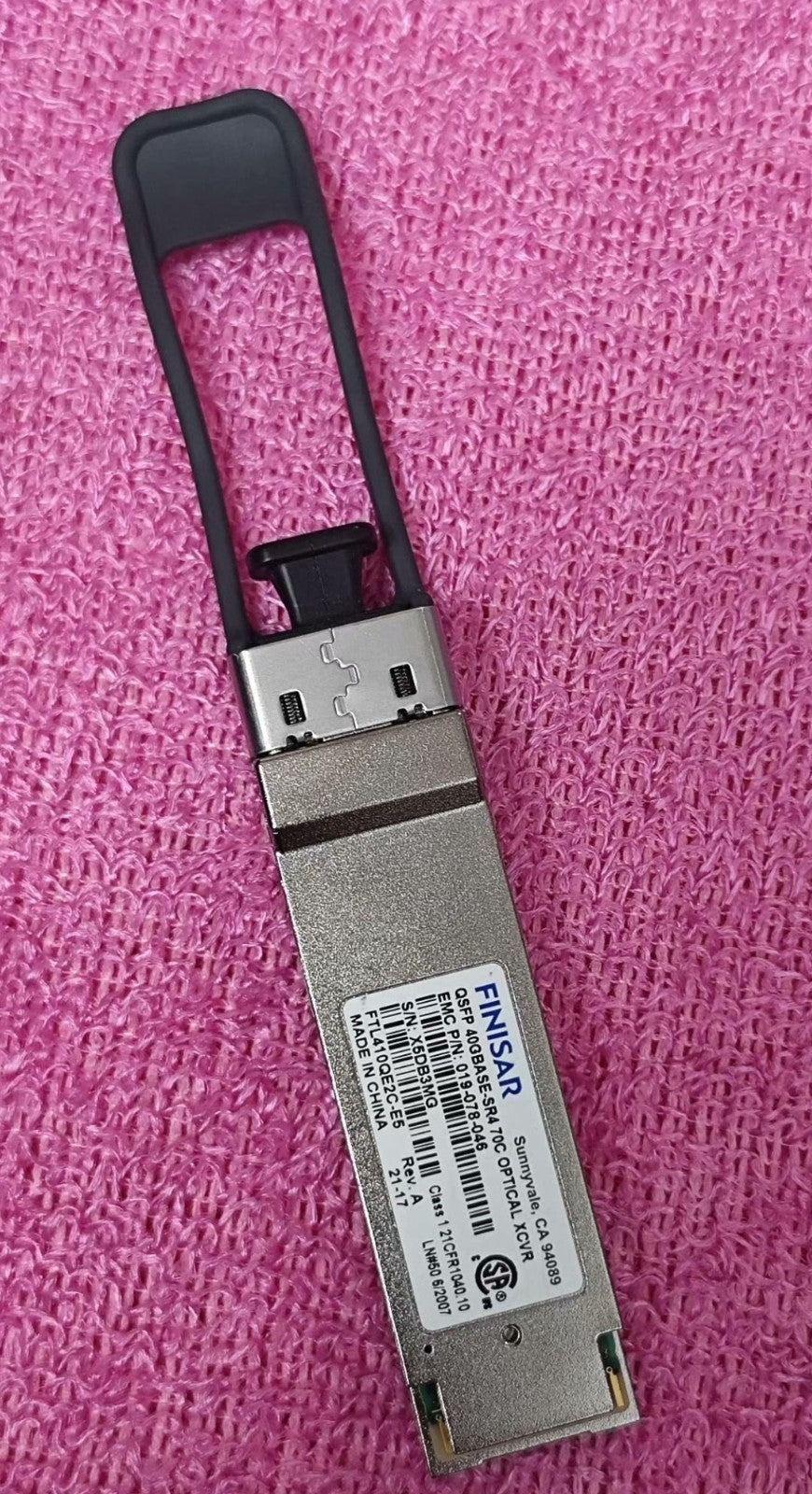Lot of 5 Finisar FTL410QE2C-E5 019-078-046 40GBASE-SR4 QSFP Transceiver For EMC