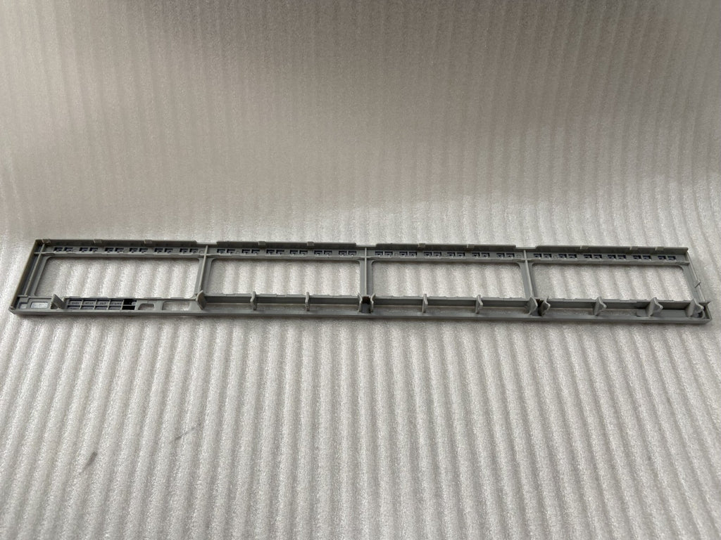 NEW Style Cisco WS-C3850-48T-S / WS-C3850-48T-L Faceplate for replaement