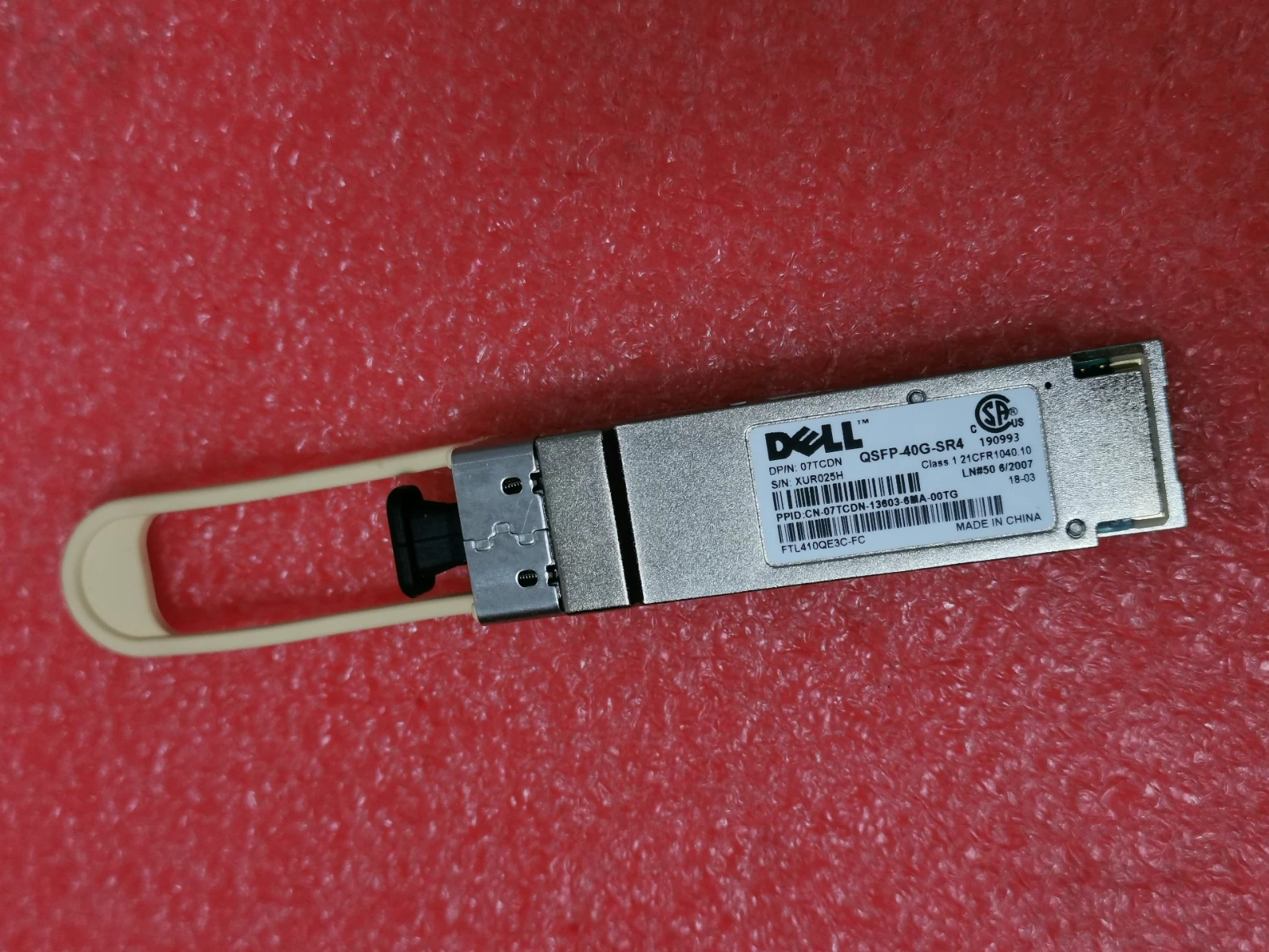 DELL EMC 7TCDN QSFP-40G-SR4 FTL410QE4C-FC QSFP+ 07TCDN TRANSCEIVER MODULE 1PCS