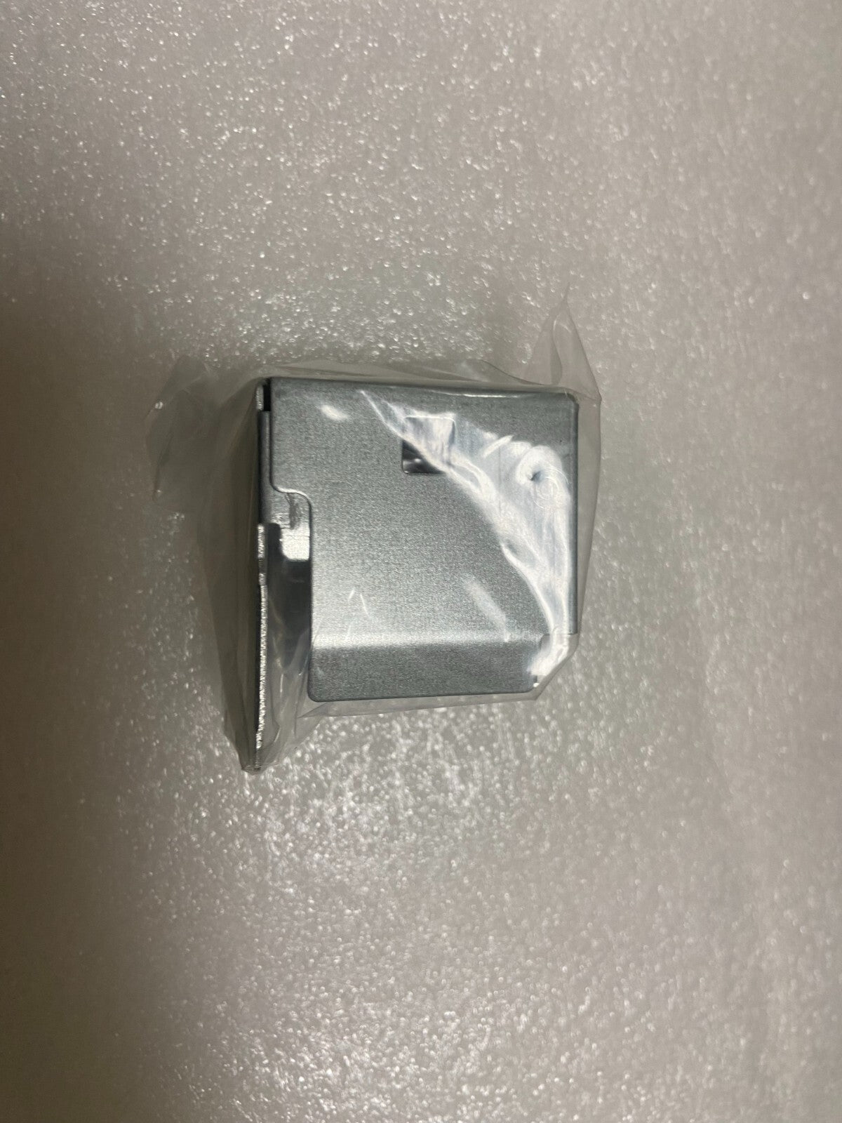 1 unidad de cubierta ciega original Cisco C9300-STACK-BLANK para apilamiento C9300L