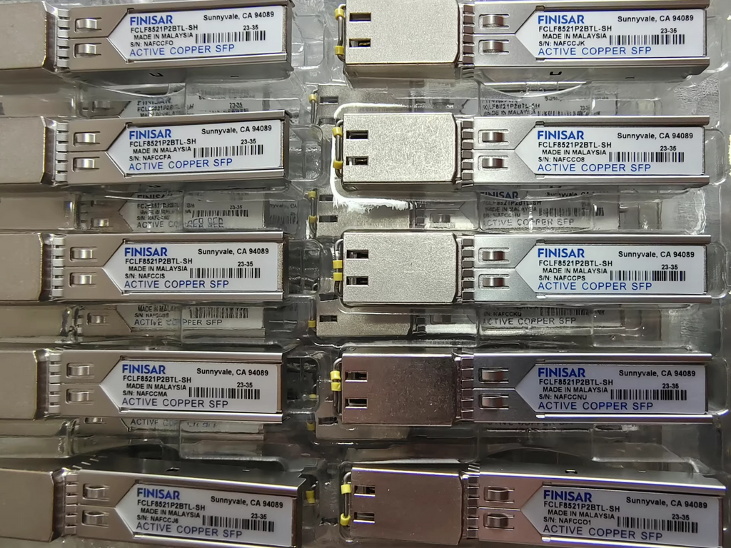 1PCS Finisar FCLF8521P2BTL-SH SFP-1G-T 1000BASE-T SFP Transceptor RJ-45 de cobre
