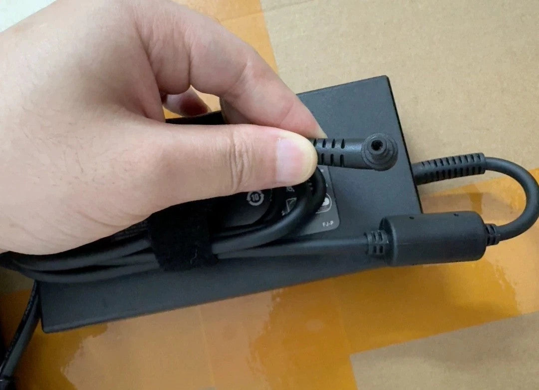 Cargador para portátil MSI Chicony Adaptador de corriente alterna A17-230P1A 19.5V 230W 5.5 x 2mm