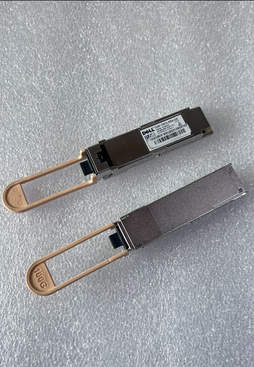1pcs DELL EMC Q28-100G-SR4-G2 014NV5 AFBR-89CTDZ-FT1 14NV5 Optical Transceiver