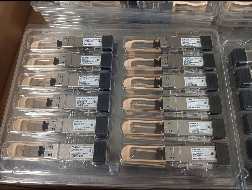 2pcs Genuine Finisar FTL410QE3C-FB 40GBASE-SR4 QSFP+ 40G 850nm 150m Transceiver