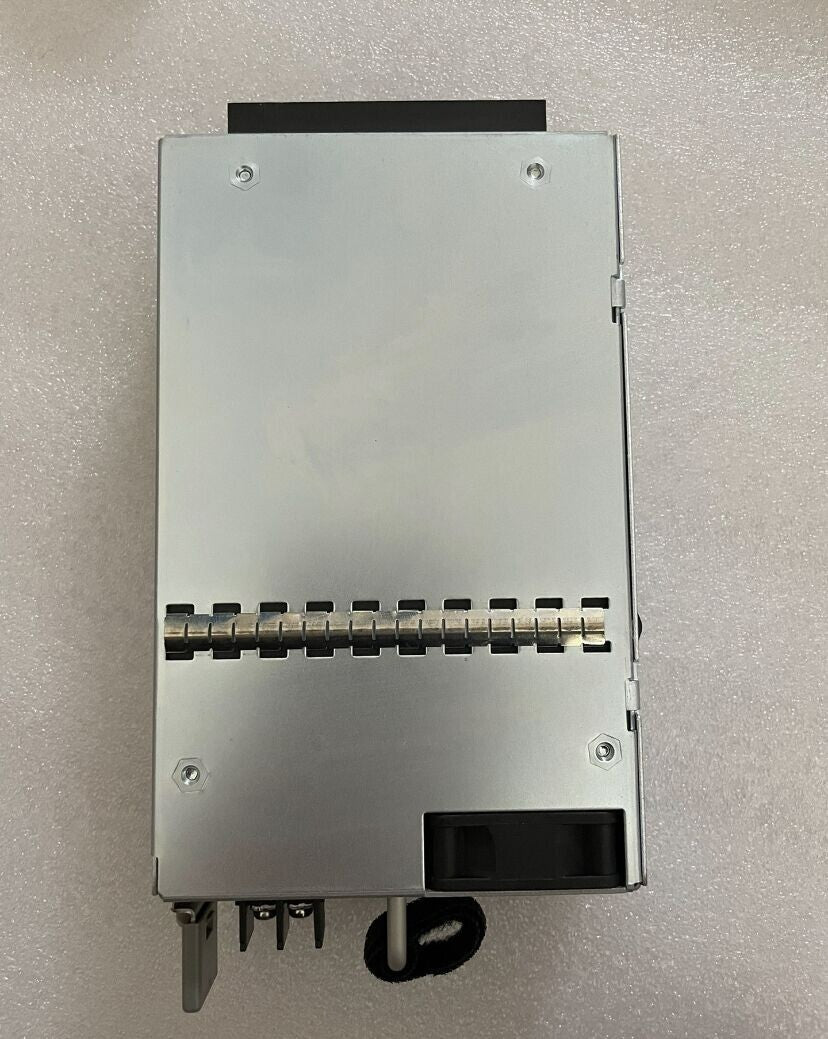 Fuente de alimentación de CC original Cisco N2200-PDC-400W de 400 W para Cisco N3K-C3064PQ-10GX