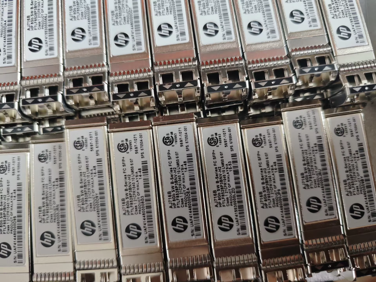 10PCS HP AJ716B AJ716B-63001 Transceptor SFP+ FC de la serie B SW de 8 Gb