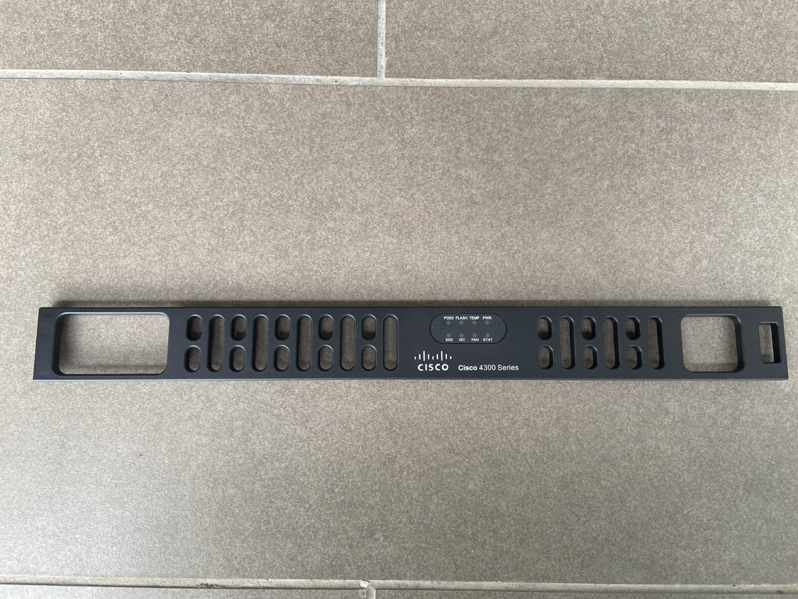 New Cisco ACS-4330-BEZEL = ISR4331/K9 Carátula ISR4331 de reemplazo