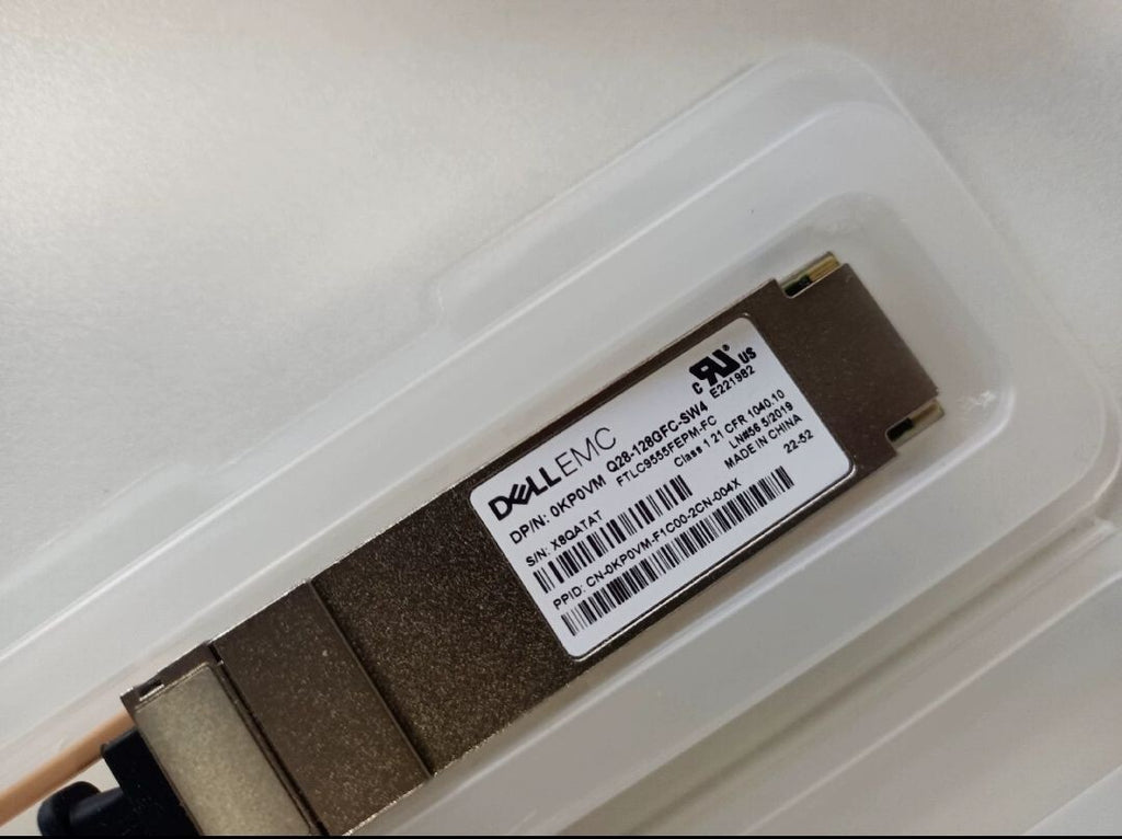 1 Stück Dell EMC Q28-128GFC-SW4 0KP0VM FTLC9555FEPM-FC 100Gb SR4 QSFP28 Transceiver