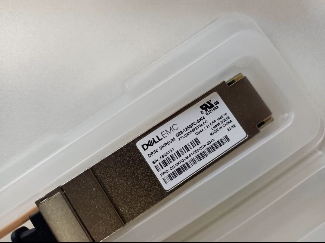 1pcs Dell EMC Q28-128GFC-SW4 0KP0VM FTLC9555FEPM-FC 100Gb SR4 QSFP28 Transceiver