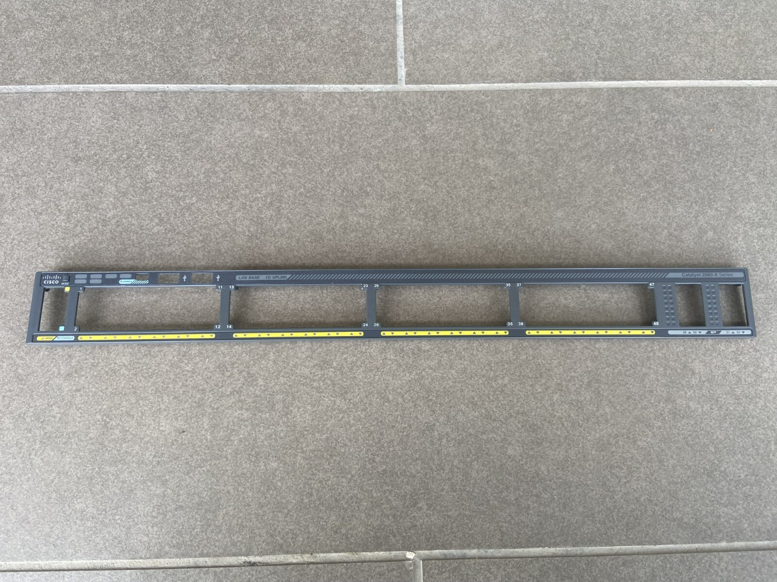 Placa frontal de repuesto Cisco Catalyst WS-C2960X-48TS-L 1G UPLINK
