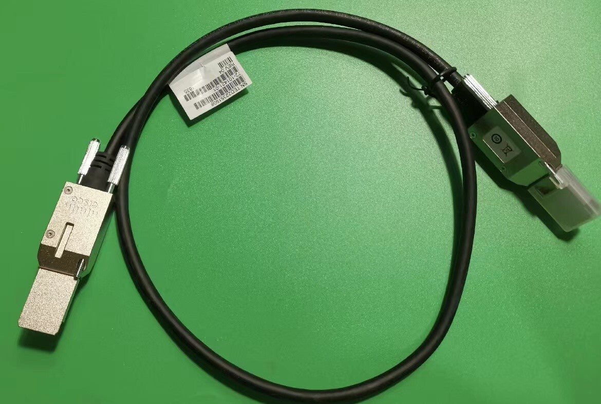 1 pc New Cisco STACK-T4-1M Stacking Cable for catalyst 9200L VIA Fedex P1