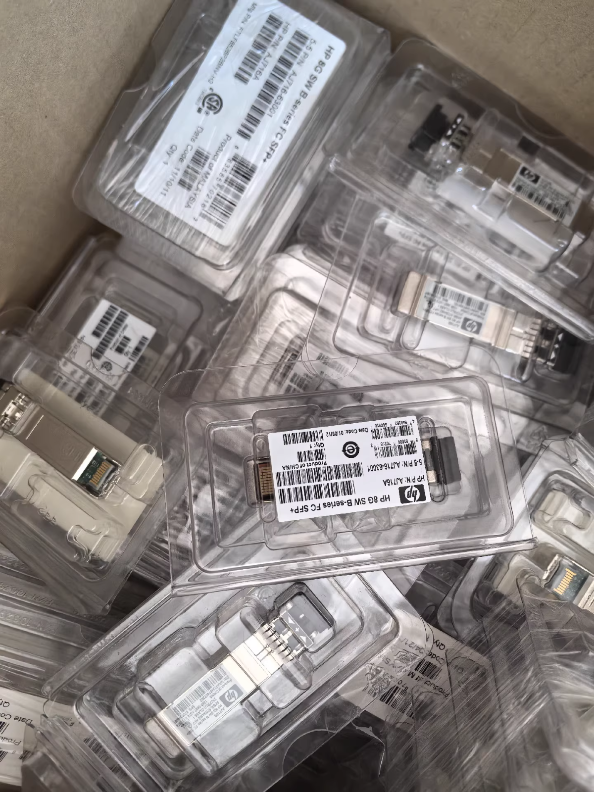 Lot of 4 Genuine HP AJ716B AJ716B-63001 8Gb SW FC SFP+ | AJ716A   Transceiver