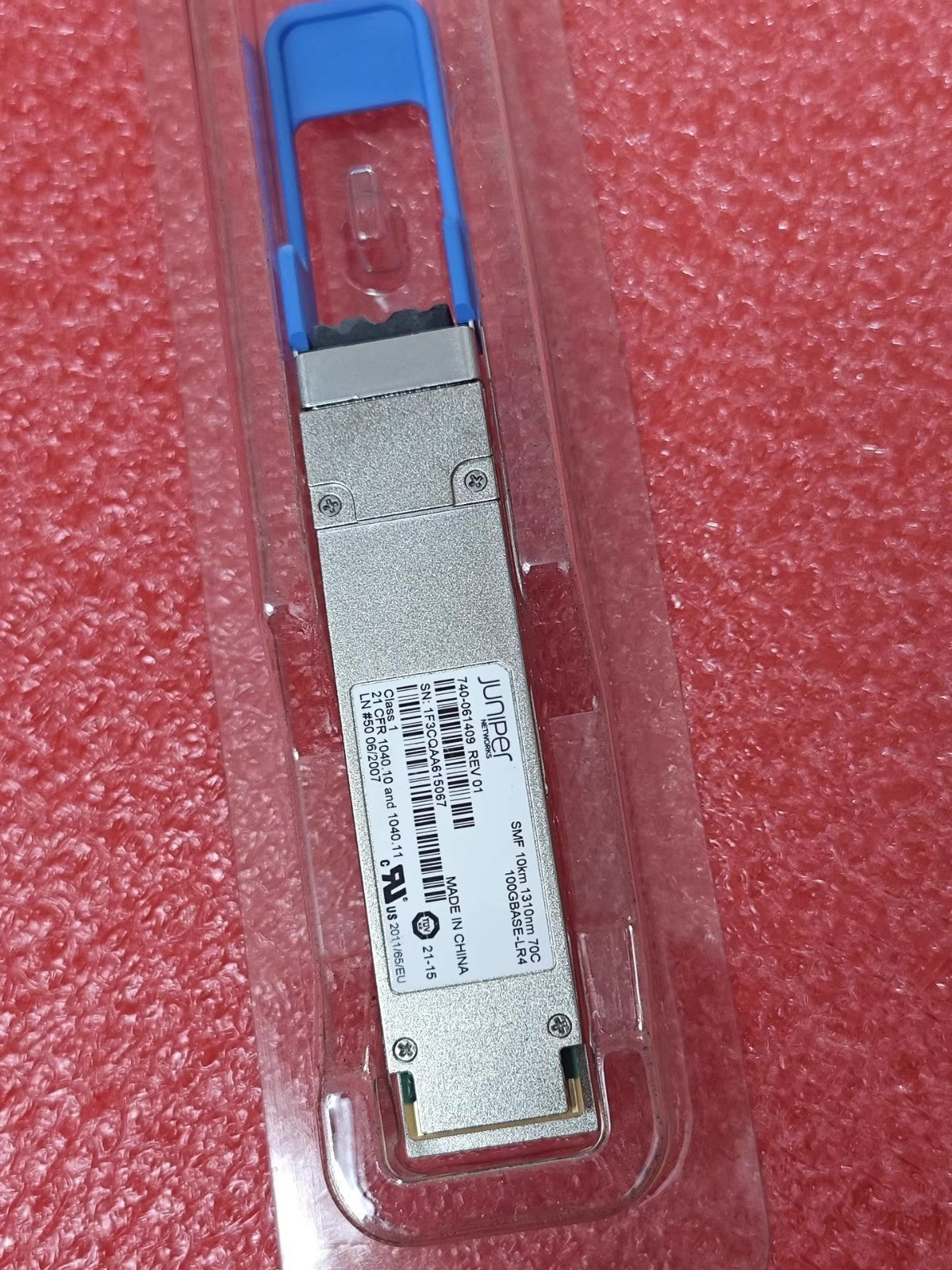 1pcs Juniper QSFP-100GBASE-LR4 10KM 1310nm SMF 70C Transceiver module 740-061409
